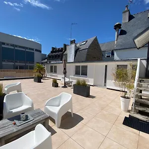 https://cosy-confortable-a-deux-pas-de-la-ville-close-pour-2.inbrittany.com